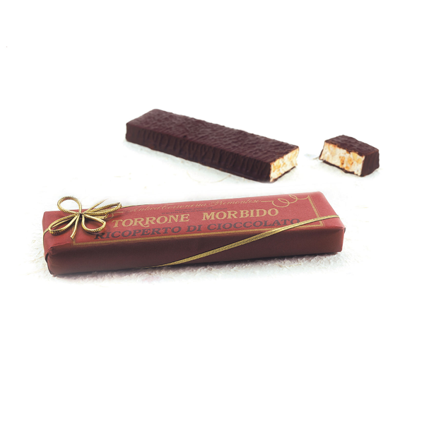 Torrone Morbido con Nocciole e Papaia Ricoperto di Cioccolato