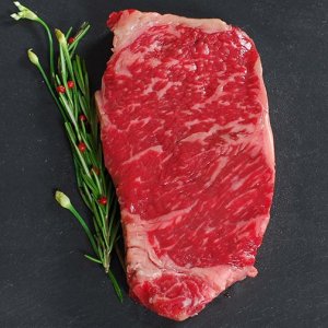 Full Blood Wagyu Striploin M5+ 300gr