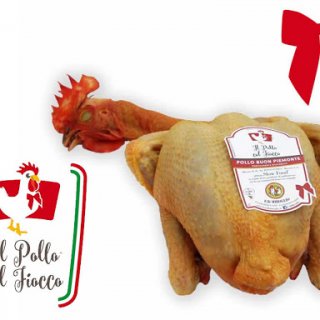 Whole Piedmont Free Range Chicken (with head, feet and innards) frozen